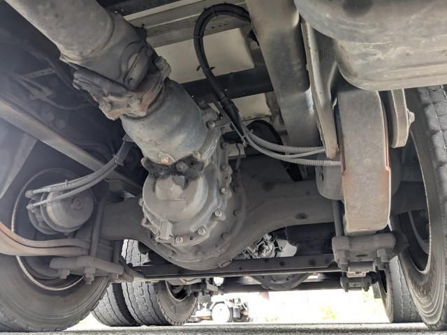 MITSUBISHI FUSOU SUPER GREAT 2016