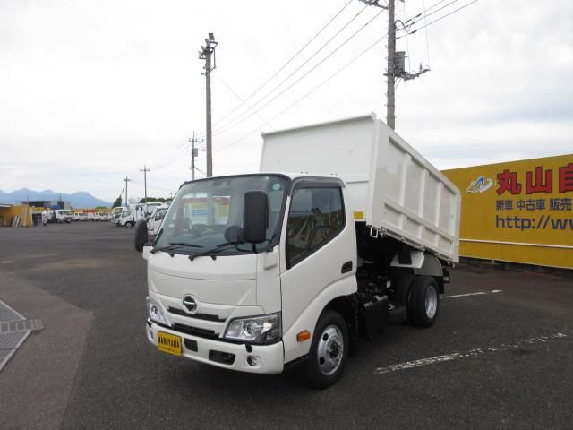 HINO DUTRO 2024