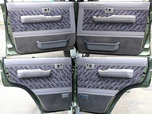 TOYOTA LANDCRUISER PRADO 1993