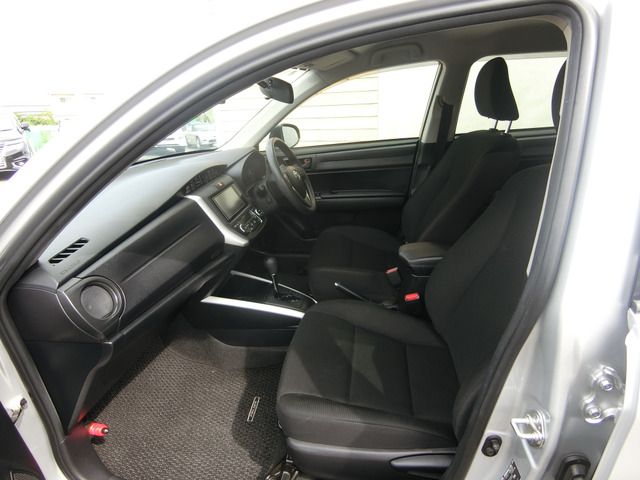 TOYOTA COROLLA FIELDER HYBRID 2020