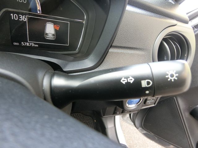 TOYOTA COROLLA FIELDER HYBRID 2020