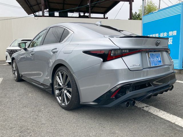 TOYOTA LEXUS IS350 2020