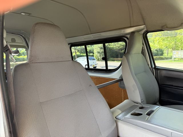 TOYOTA HIACE van 4WD 2008