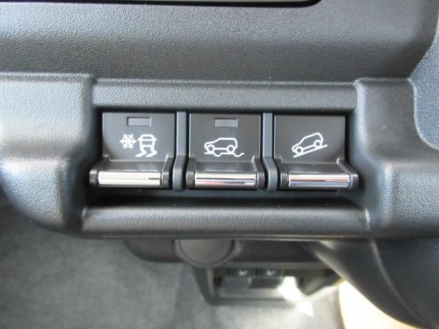 SUZUKI HUSTLER 4WD 2025