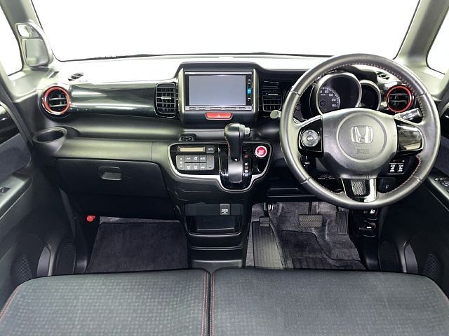 HONDA N BOX CUSTOM 2015