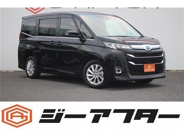 TOYOTA NOAH HYBRID 2023