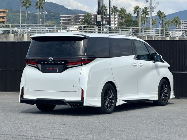 TOYOTA VELLFIRE  HYBRID 2023