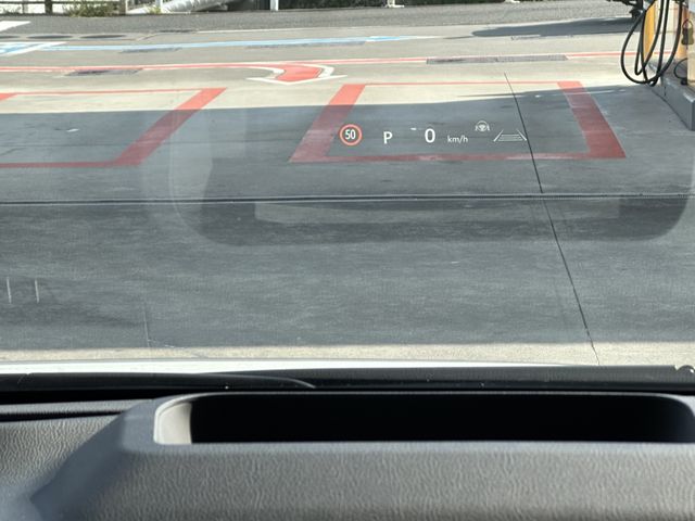 TOYOTA VELLFIRE  HYBRID 2023