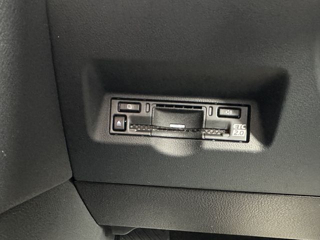 TOYOTA VELLFIRE  HYBRID 2023