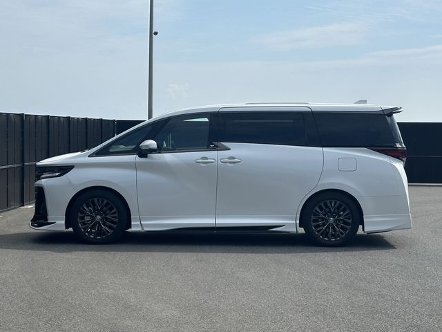 TOYOTA VELLFIRE  HYBRID 2023