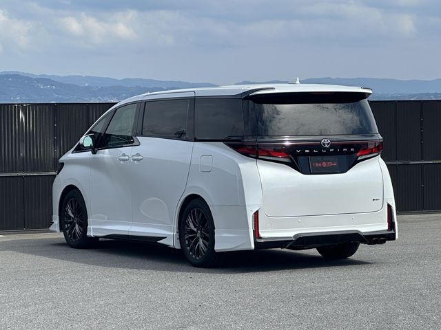 TOYOTA VELLFIRE  HYBRID 2023