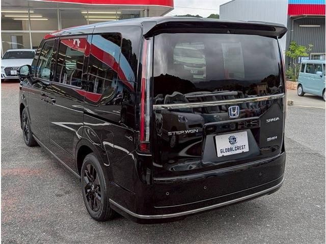 HONDA STEPWAGON 2023