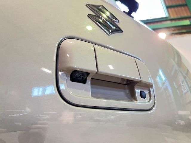 SUZUKI XBEE 4WD 2025