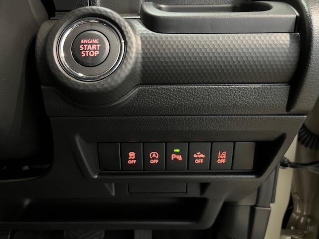 SUZUKI XBEE 4WD 2025