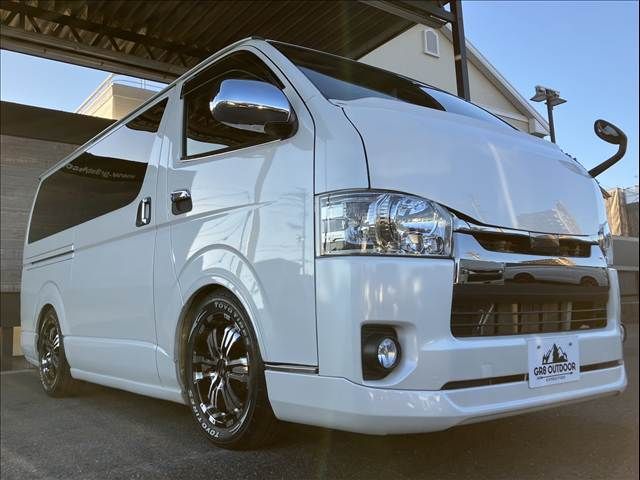 TOYOTA HIACE van 2WD 2018