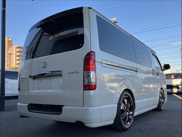 TOYOTA HIACE van 2WD 2018