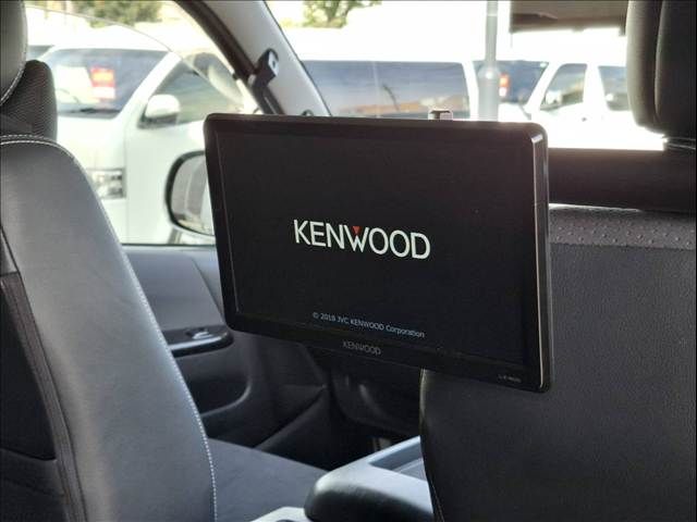 TOYOTA HIACE van 2WD 2018