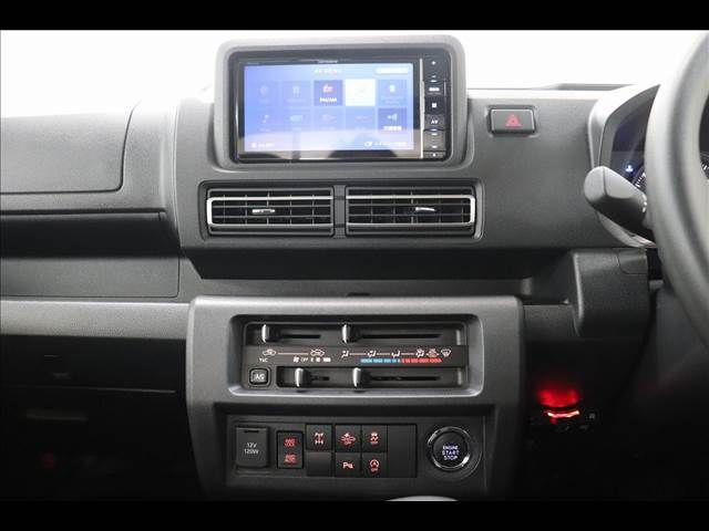 DAIHATSU HIJET truck 4WD 2022