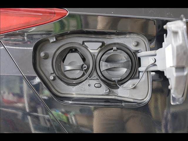 TOYOTA PRIUS PHV 2017