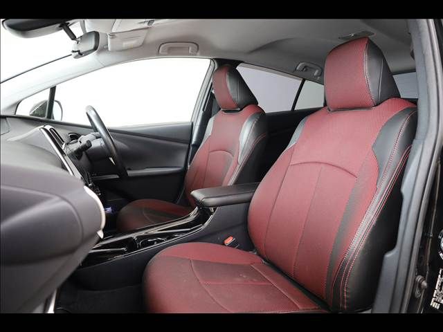 TOYOTA PRIUS PHV 2017