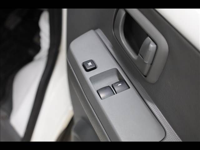 MITSUBISHI MINICAB-MiEV 2021