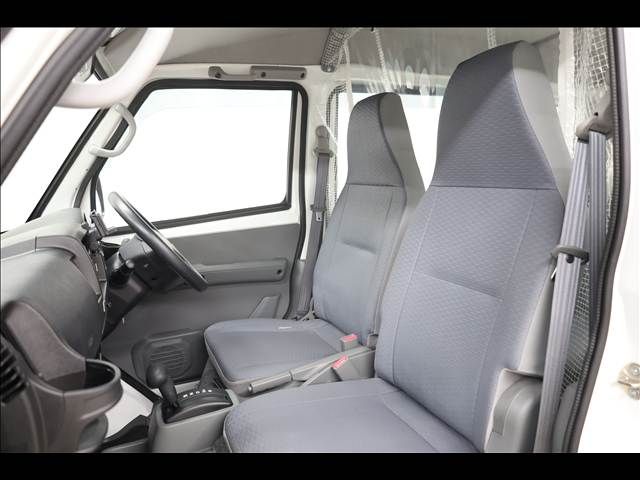 MITSUBISHI MINICAB-MiEV 2021