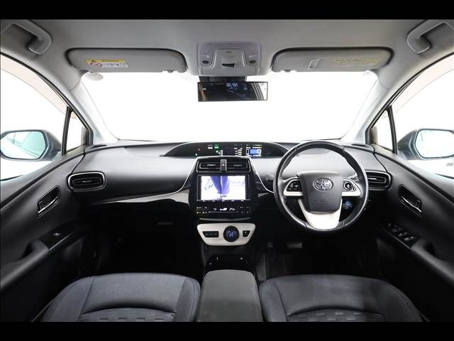 TOYOTA PRIUS PHV 2018