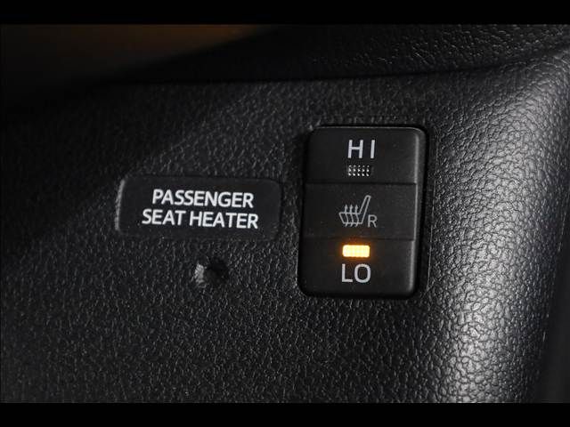 TOYOTA PRIUS PHV 2018