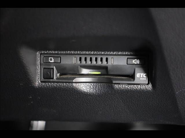 TOYOTA PRIUS PHV 2018