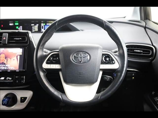 TOYOTA PRIUS PHV 2018