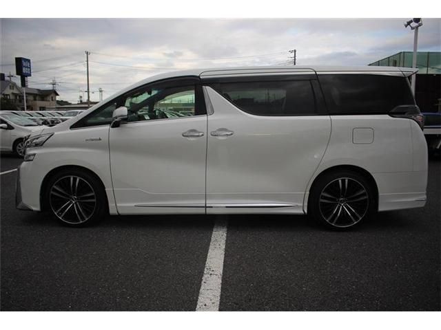 TOYOTA VELLFIRE  HYBRID 4WD 2015