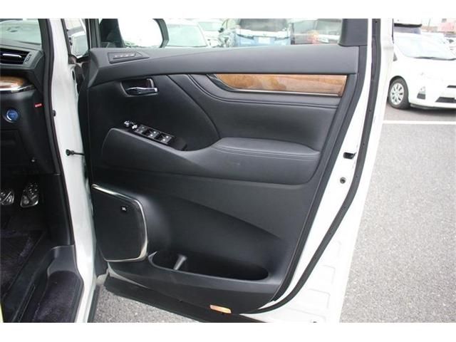 TOYOTA VELLFIRE  HYBRID 4WD 2015