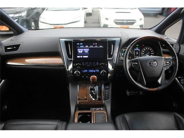 TOYOTA VELLFIRE  HYBRID 4WD 2015