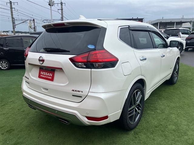NISSAN X-TRAIL HYBRID 4WD 2019