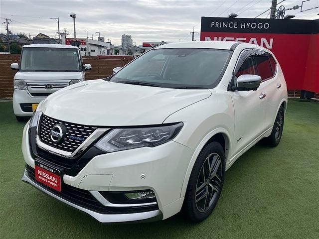 NISSAN X-TRAIL HYBRID 4WD 2019
