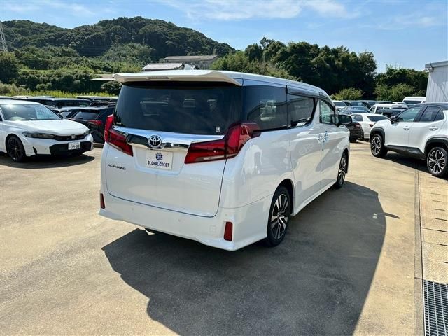 TOYOTA ALPHARD 2021