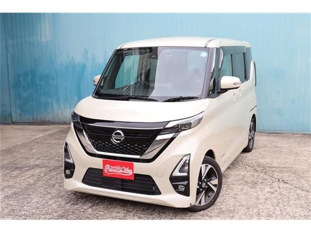 NISSAN ROOX 2020
