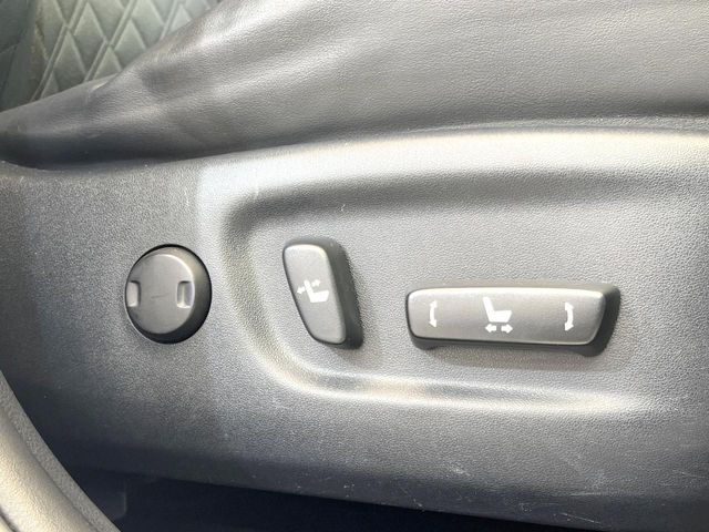 TOYOTA HARRIER 2WD 2014