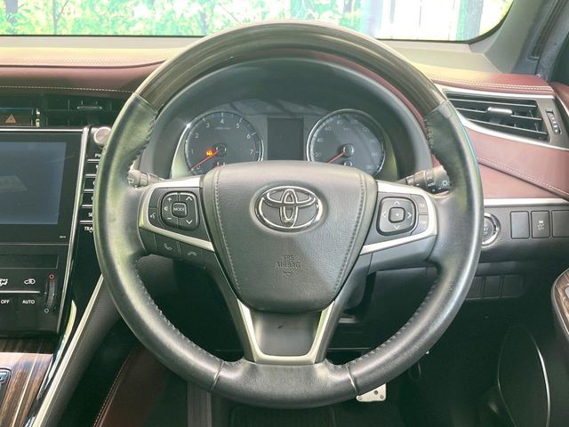TOYOTA HARRIER 2WD 2014