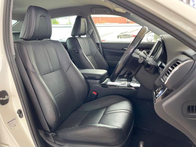 TOYOTA CROWN sedan hybrid 2018