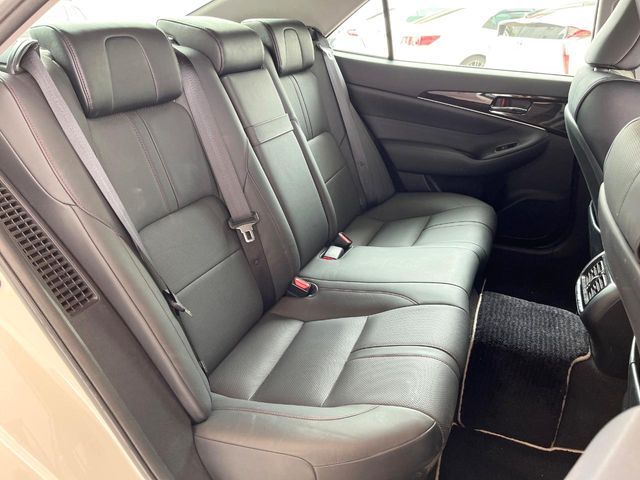 TOYOTA CROWN sedan hybrid 2018