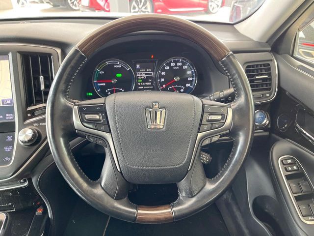 TOYOTA CROWN sedan hybrid 2018