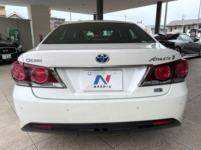 TOYOTA CROWN sedan hybrid 2018