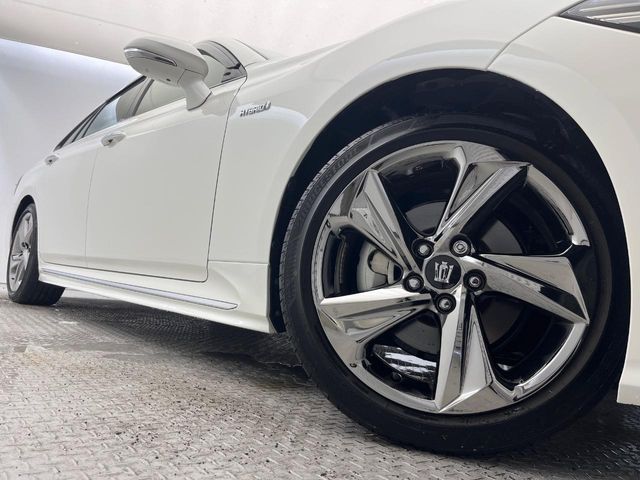 TOYOTA CROWN sedan hybrid 2018