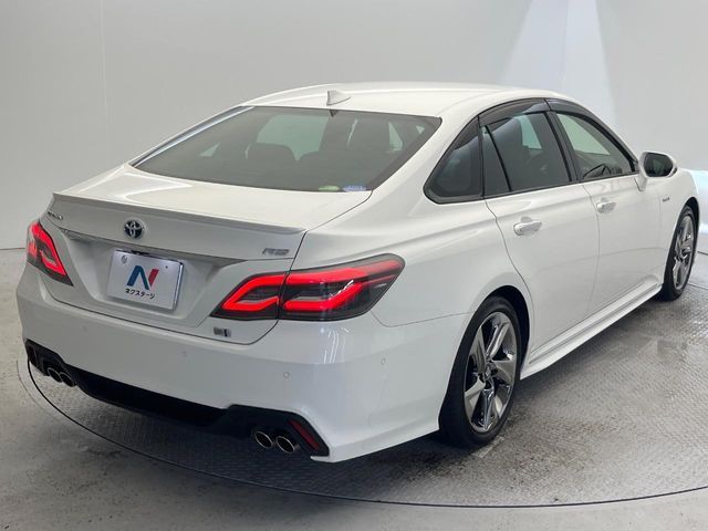 TOYOTA CROWN sedan hybrid 2018