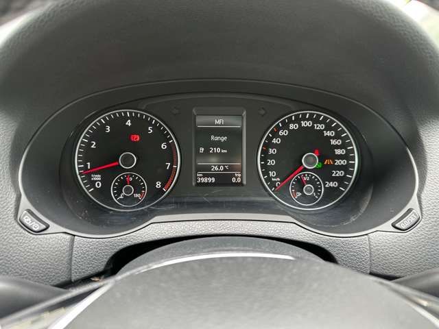 VOLKSWAGEN VOLKSWAGEN SHARAN 2015