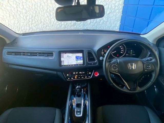 HONDA VEZEL HYBRID 4WD 2018