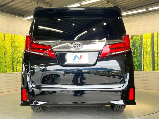 TOYOTA ALPHARD 2018