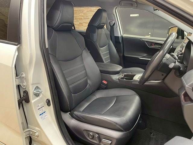 TOYOTA RAV4 HYBRID 4WD 2019