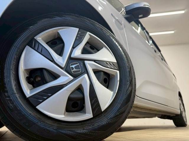 HONDA FREED HYBRID 2017